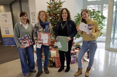 Foto (von links nach rechts): Anette Kolb, Ulla Maas (beide Kinderschutzbund), Yvonne Handschuher (Stadtwerke), Anika Schulz(Kinderschutzbund)